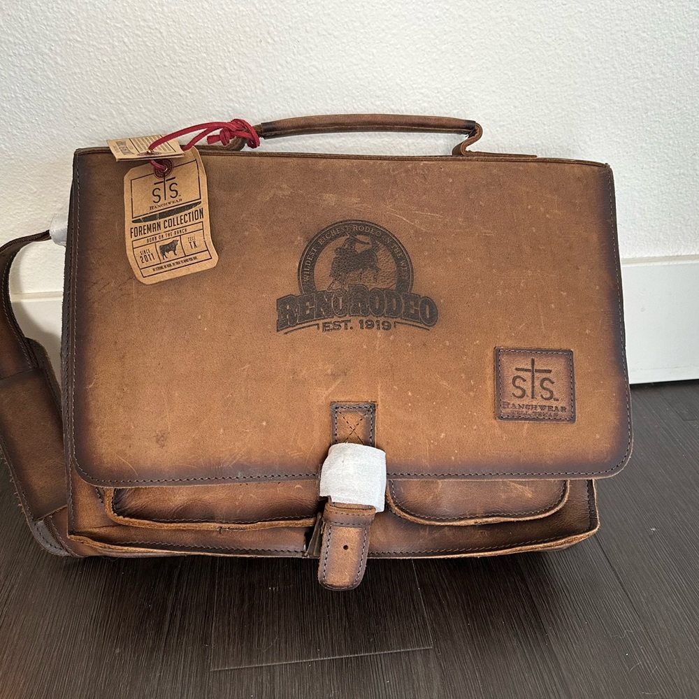 NTW STS Ranchwear Foreman Genuine Leather Portfolio Messenger Bag - Reno Rodeo